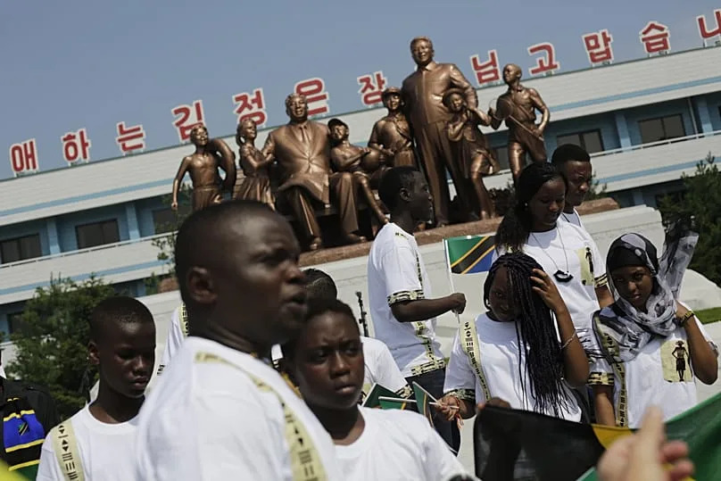 Élèves de l'école internationale Laureat de Tanzanie au camp international d'enfants de Songdowon, 29 juillet 2014.