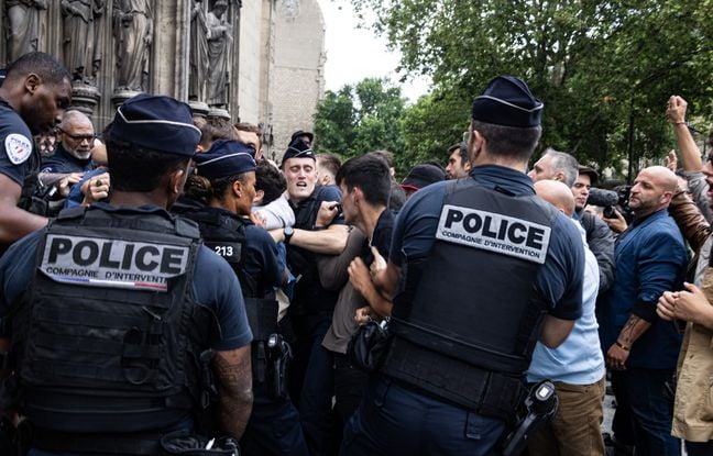 Paris : Six personnes du groupe intégriste Civitas en garde à vue après avoir perturbé la Nuit Blanche