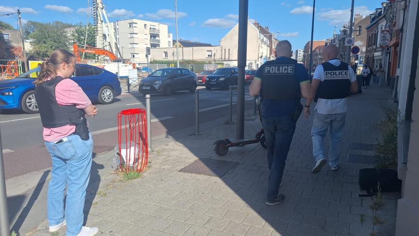 Des policiers, notamment de la police scientifique se sont rendus sur place pour déterminer exactement les circonstances de l’accident.