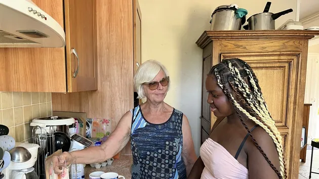 Michèle Jacob et Alitricia Anjara sont en colocation à Rennes depuis septembre 2025, grâce à l’association La Maison en Ville.