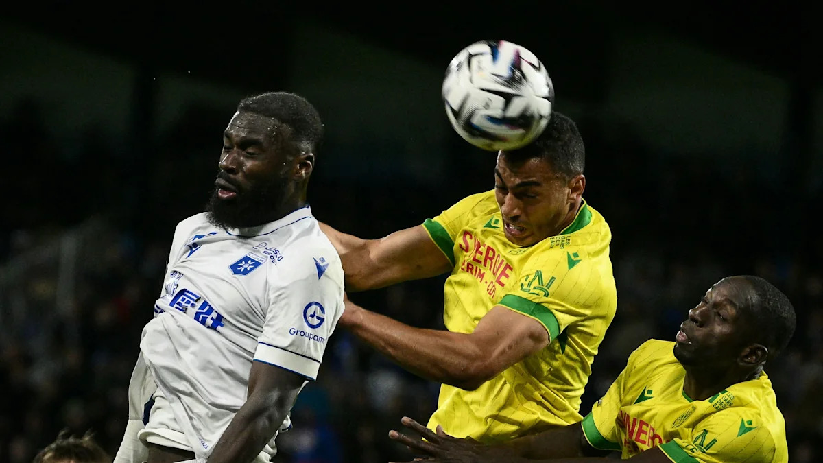 L'entraîneur de Nantes s'étonne du comportement de Mostafa Mohamed : « Je n'ai jamais rien vu de tel ! »