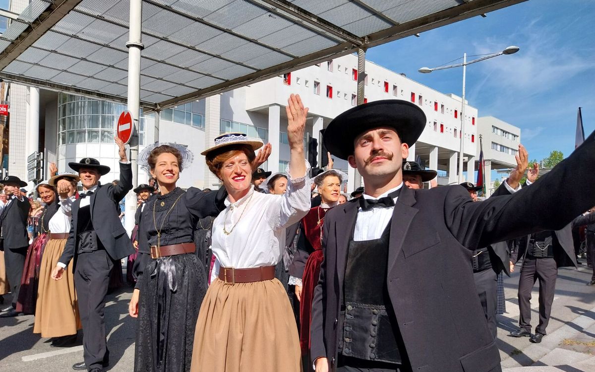DIRECT - Festival interceltique de Lorient : jour de Grande Parade !