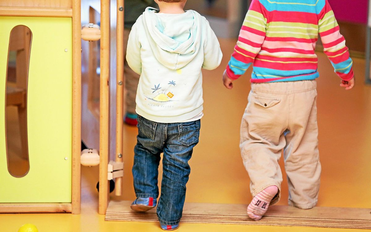 « Je veux quitter ce métier » : dans le périscolaire à Paris, le poids du soupçon pèse sur les hommes