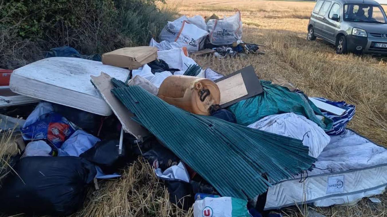 Dépôt sauvage dans la campagne de Beaucamps-Ligny : la mairie lance un appel à témoins