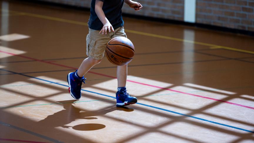 L’aide s’échelonne de 10 à 80 € selon le quotient familial, le coût de la licence sportive…
