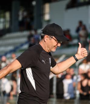 Alain Pochat va pouvoir utiliser deux challenges vidéo par matches. Photo Kevin Devigne