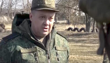 Russie: qui est Alexandre Tchaïko, le chef de l'armée de l'air qui aurait été visé par l'attentat à la bombe?