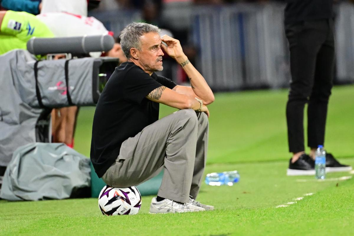 Luis Enrique prolonge au PSG et ne lâche rien au niveau de son management - L'Équipe