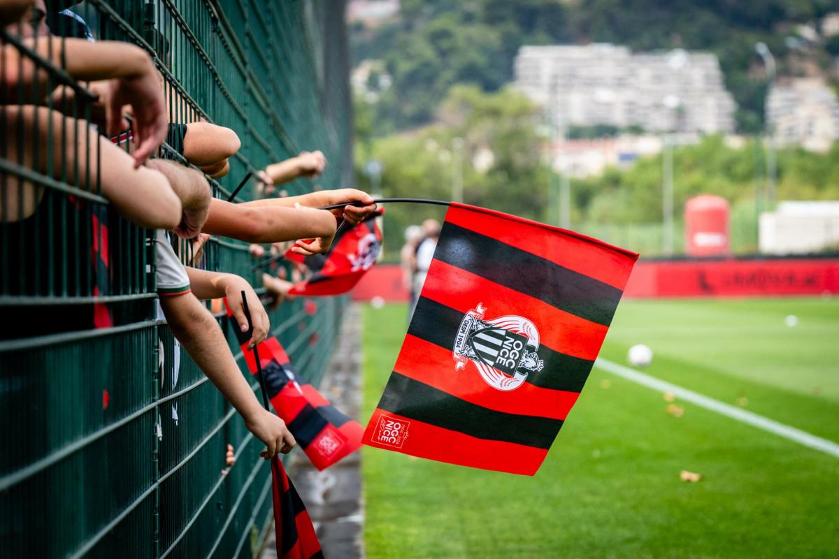 « Il faut voir avec le temps » : les supporters de Nice un peu moins fâchés mais toujours sceptiques avant leur retour au stade ce samedi