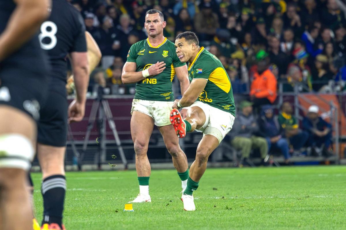 « C'est un mec qui sait tout faire, un gros bosseur » : Cheslin Kolbe, l'arme totale des Boks qui s'affirme même comme buteur