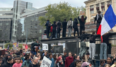 Mobilisation lycéenne à Grenoble : établissements fermés, blocages et transports perturbés ce jeudi