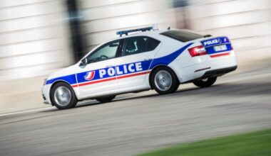 Paris : une femme neutralisée après avoir agressé au couteau une policière
