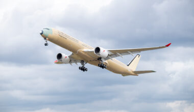 Airbus A350-1000ULR ultra long range airliner first test flight