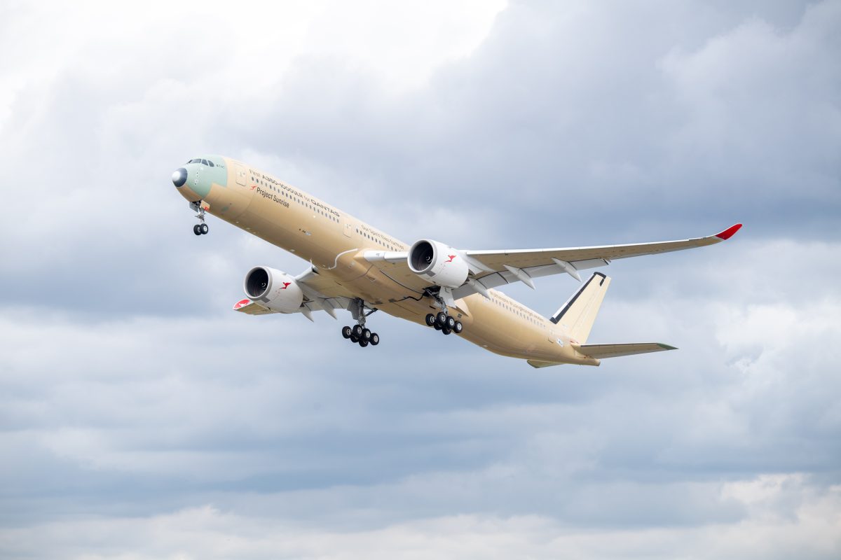 Airbus Tests A350-1000ULR With First Flight to Australia