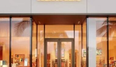 Hermès reopens expanded San Diego boutique
