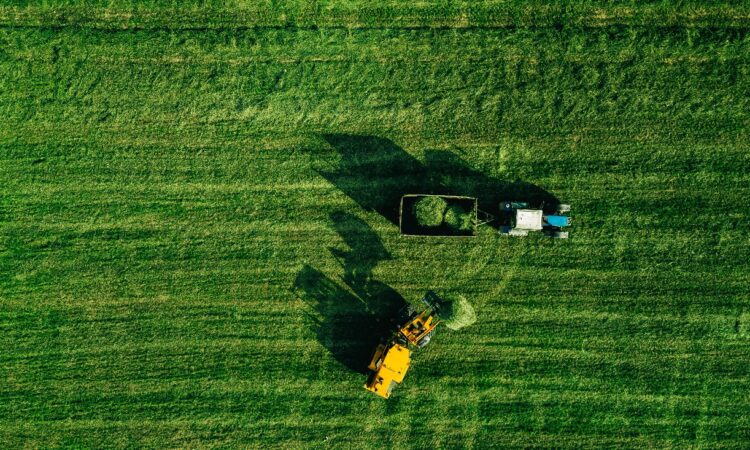 Thales and Kelly Hills launch BVLOS network for agricultural drones in Kansas