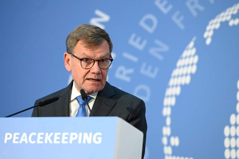 German foreign minister pays tribute to peacekeepers at Berlin event