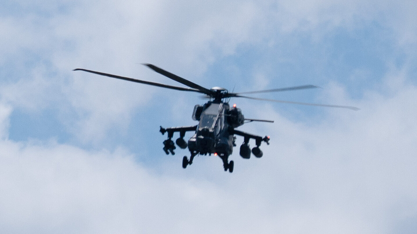 Leonardo AW249 demo