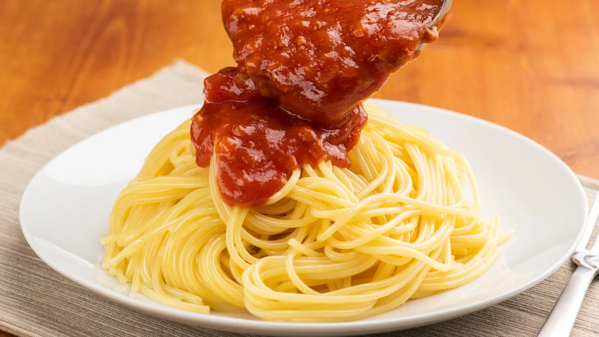 The Hands Down Cheapest Aldi Pasta Sauce Is Less Than $2 (And Comes In Several Varieties)
