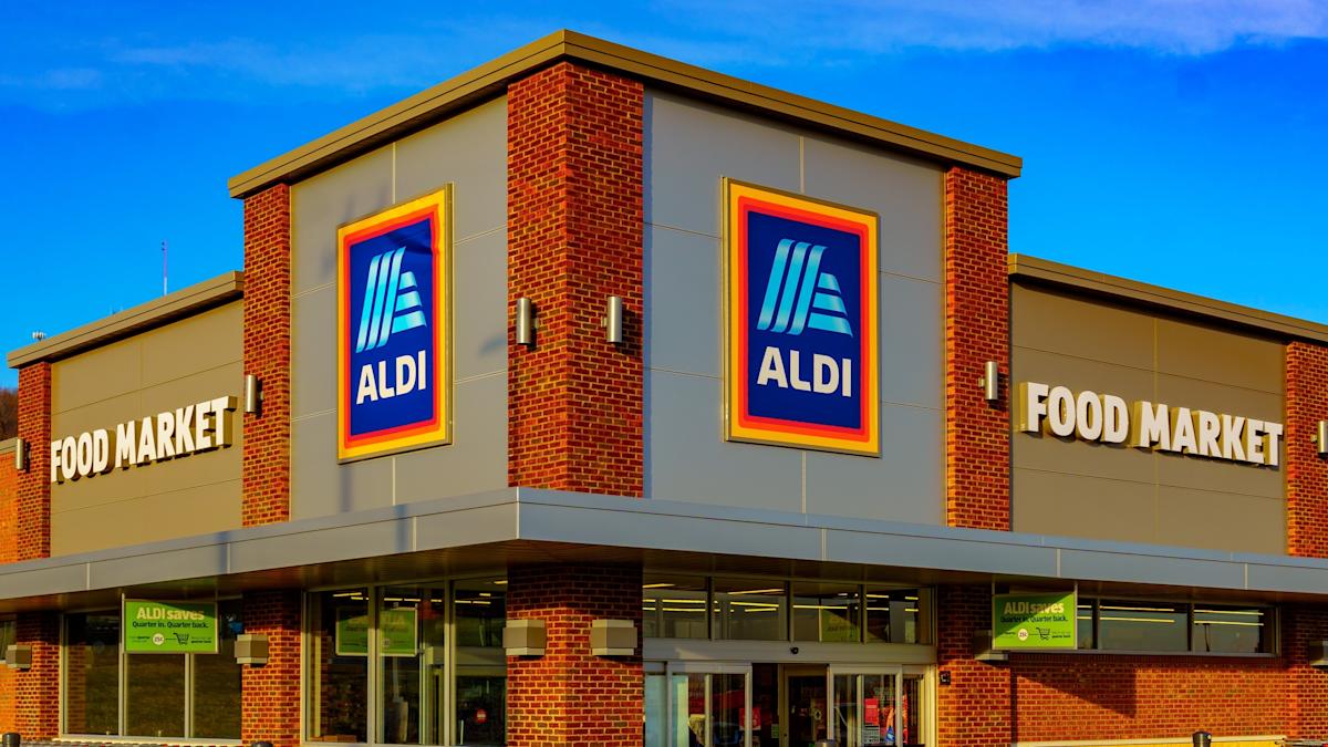 ‘Ridiculous’: Aldi shoppers fume as free Blind Boxes filled with mystery groceries keep selling out within minutes