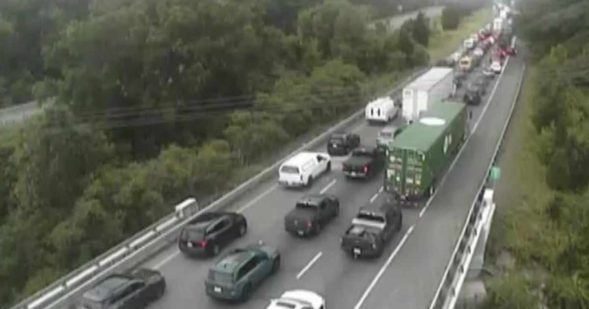 I-495 in Lowell partially opens after shutdown due to alleged armed shooting suspect in median, I-Team sources say