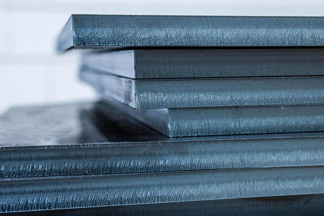 German steel company thyssenkrupp is cutting production due to low water levels in the Rhine, which disrupts supplies of materials » Metallurgprom