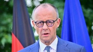 Merz’s failed reset: Germany begins discussing a new chancellor