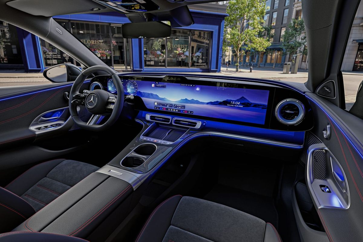 Car industry went ‘too far’ with removing buttons