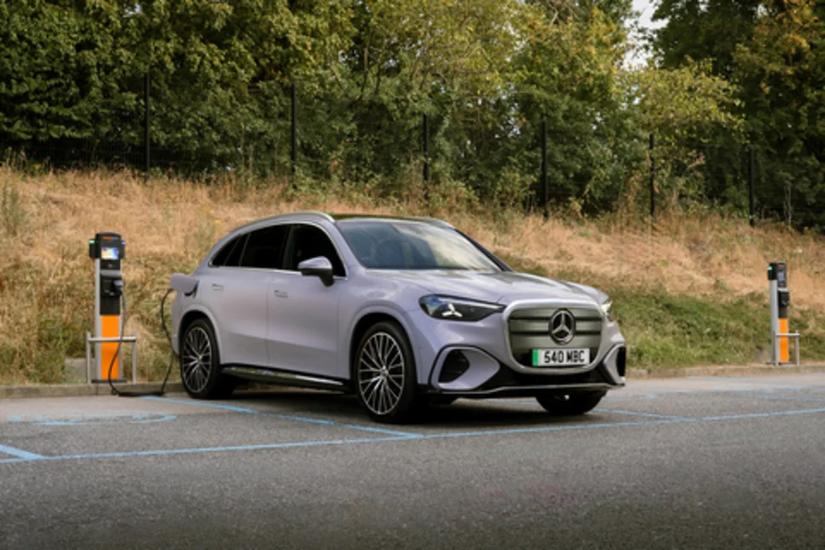 ChargePoint and Mercedes-Benz Partner to Simplify Fleet Electrification with End-to-End Charging Solutions
