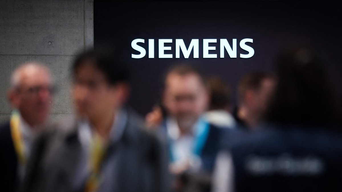 Siemens leverages AI boom for highest-ever industrial profit