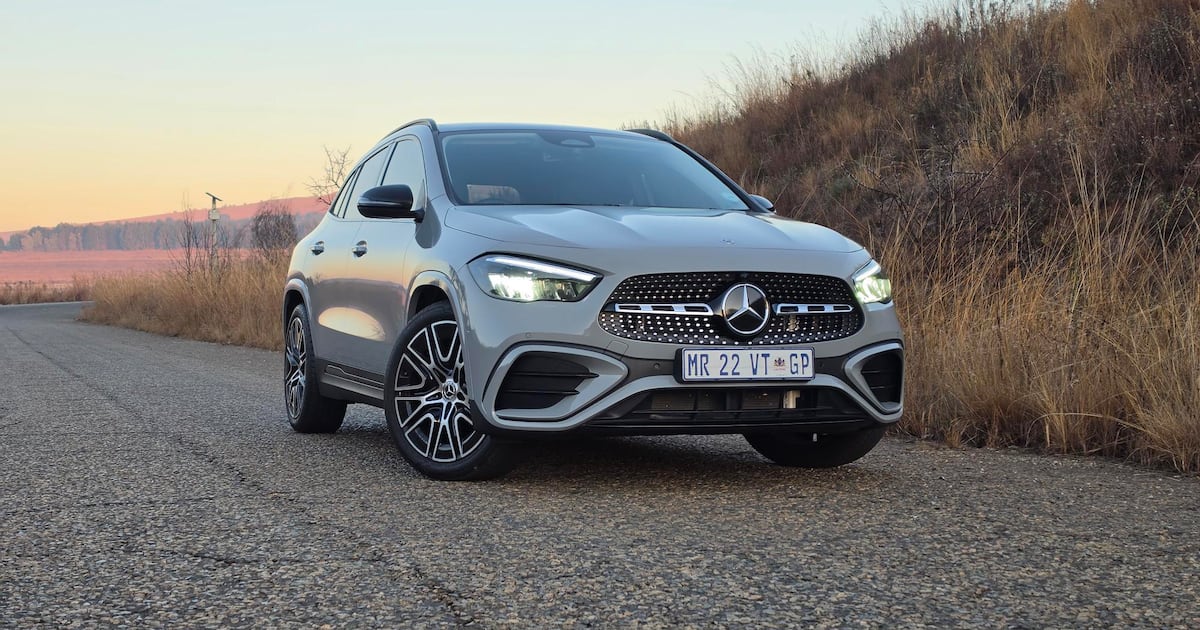Driving the Mercedes-Benz GLA 200 Night Edition
