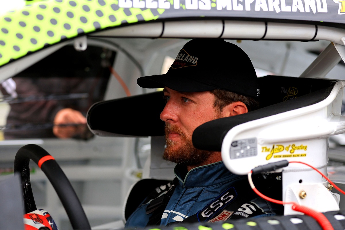 Cleetus McFarland wrecks out of Super Late Model debut: "I just suck"