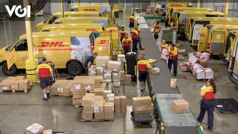 DHL Express Introduces AI Feature to Simplify International Shipping