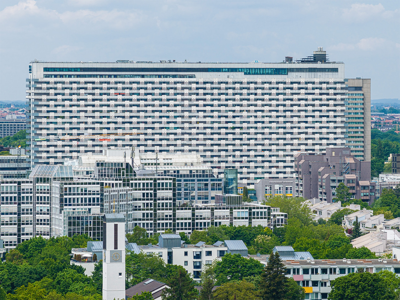 Munich’s Arabellahaus could become a model for saving Germany’s ageing housing blocks
