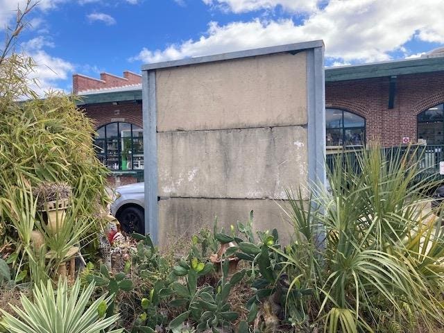 How Did A Piece Of The Berlin Wall End Up In A St. Pete Parking Lot?