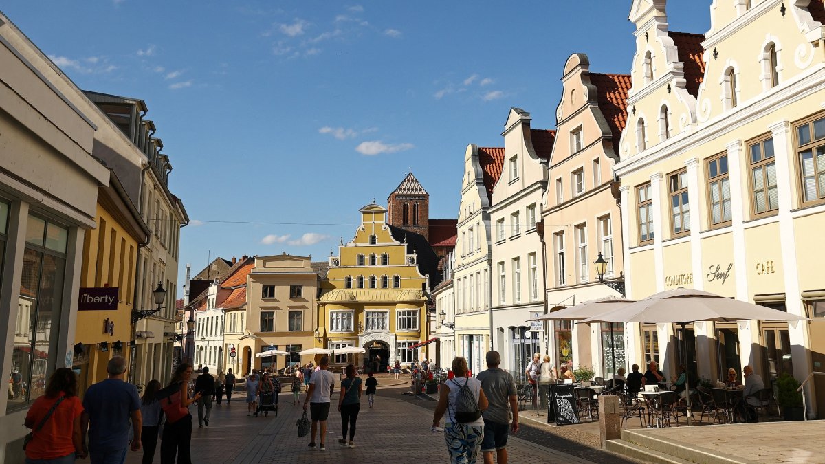 Aging population drives Germany's social spending to record high