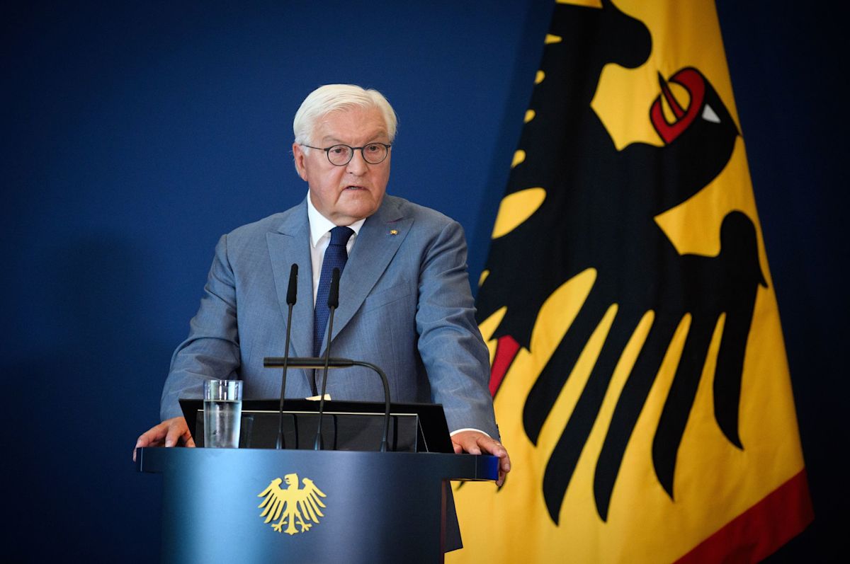 German president: Naturalized citizens are not second-class