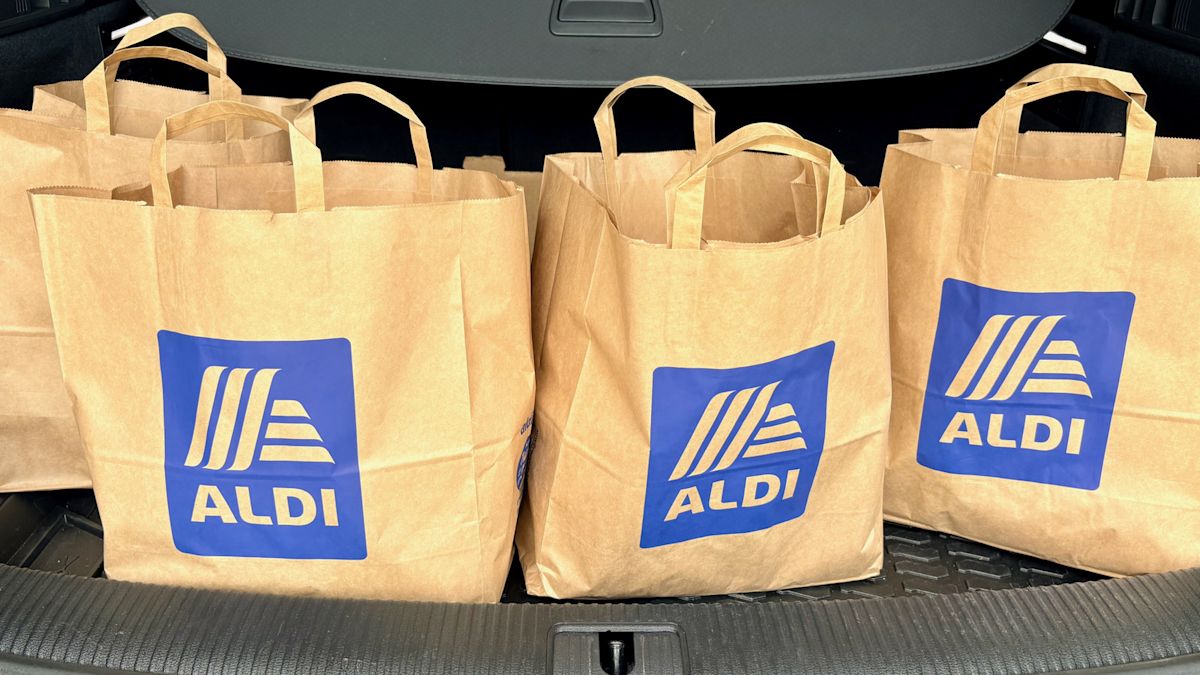 Who Makes Baker's Corner All-Purpose Flour For Aldi?