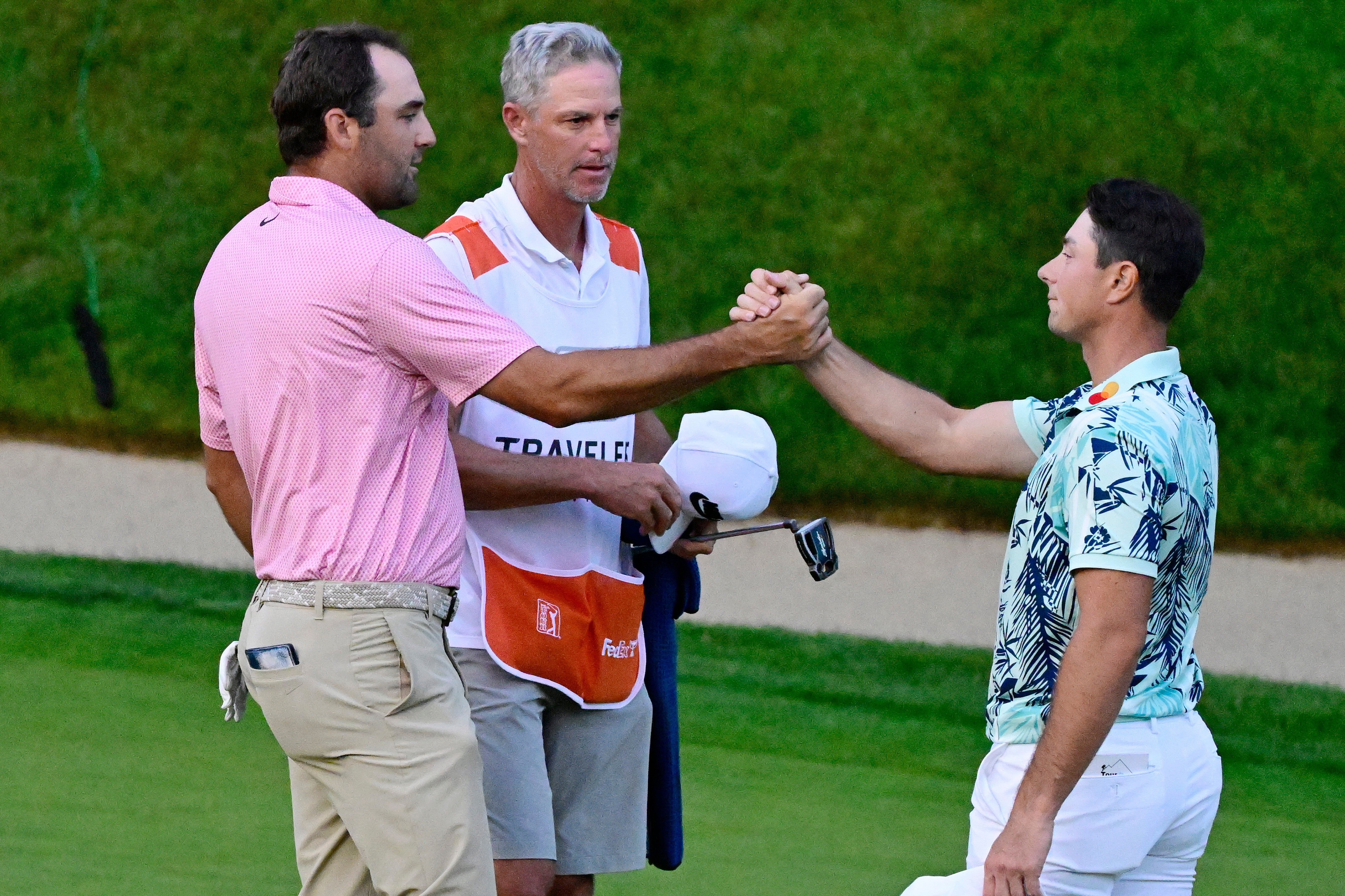 The leaders will battle in a playoff on Monday