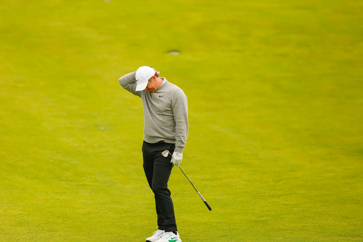 A Fan Touched Rory McIlroy’s Ball, And The Crowd Took It Personally