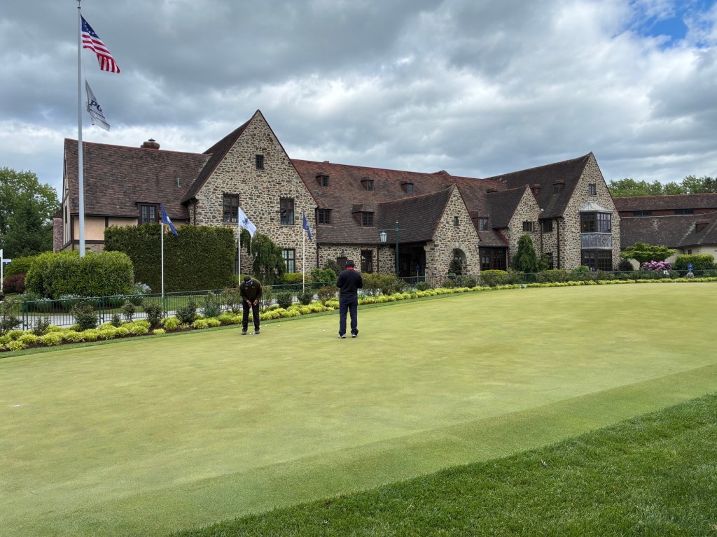 Golfing tradition dates back to the 1800s on the Mainline