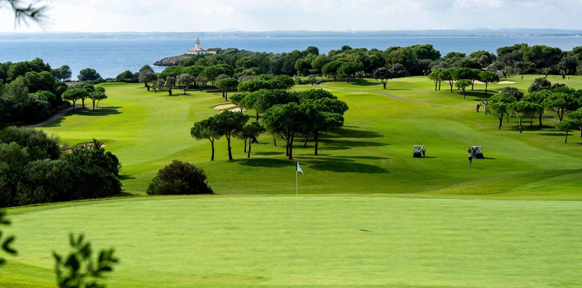 Silversea pins down PerryGolf deal for golf enthusiasts