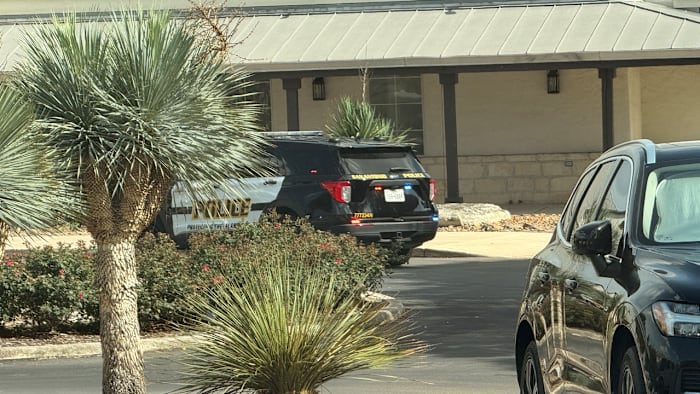 1 hospitalized, 1 detained after dispute at Quarry Golf Course, police say
