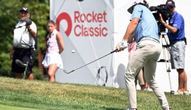 Cameron Young shares 2nd-round lead at Rocket Classic after cooling off to shoot 9-under 61 |