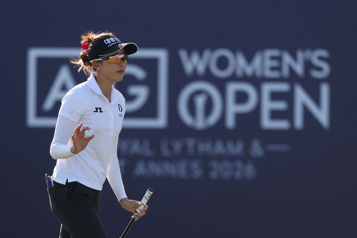 Noh takes three stroke lead into final round of AIG Women's Open