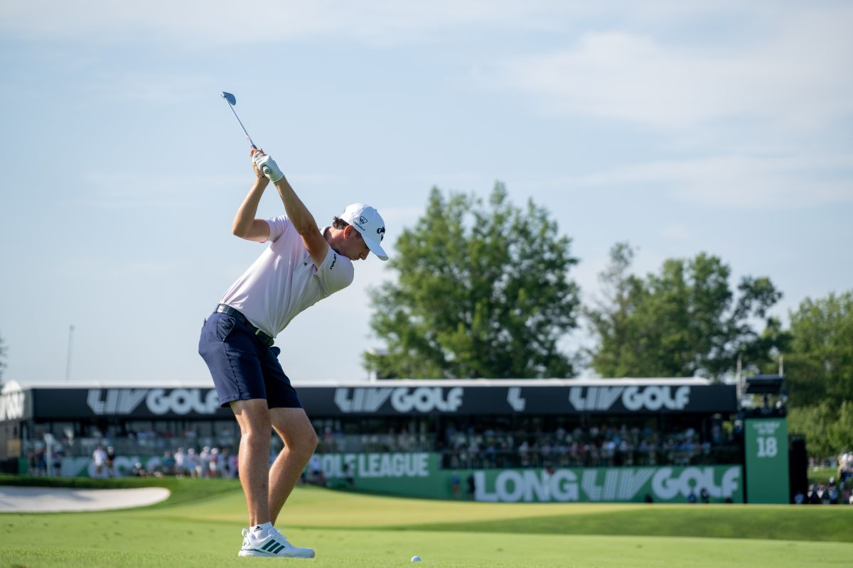 McKibbin lurking in fourth ahead of LIV Golf New York finale