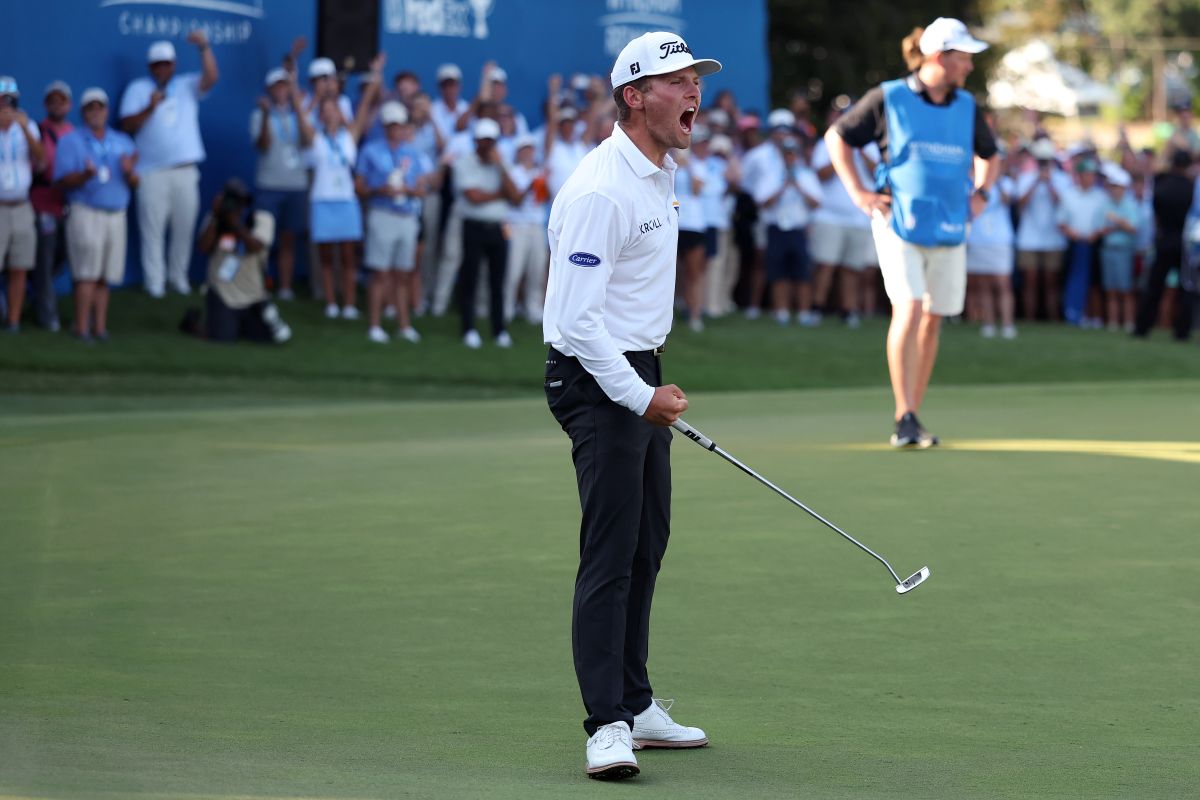 Brennan wins Wydnham, punches ticket into FedEx playoffs