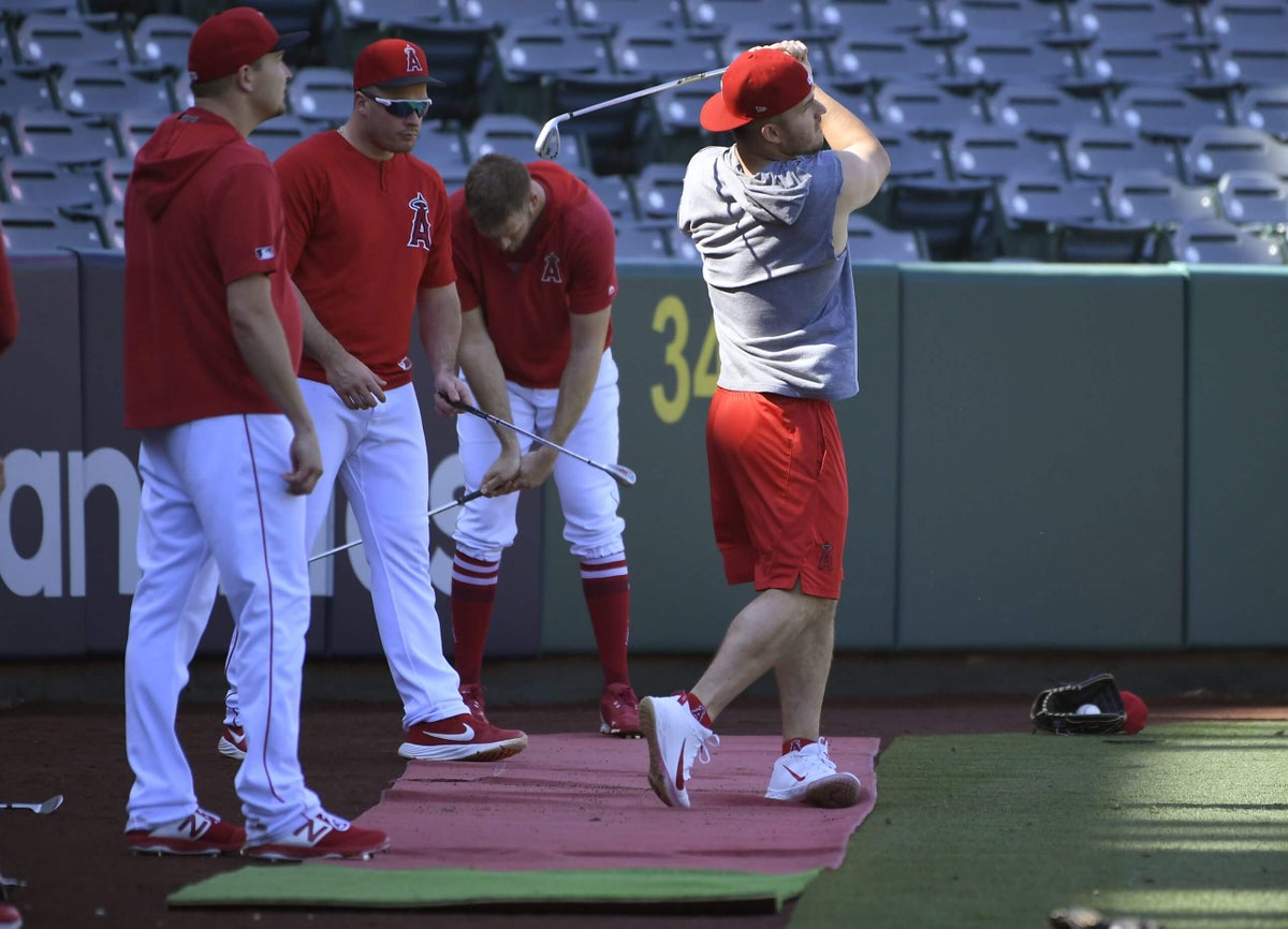 Mike Trout brought the Angels to his private golf club for team bonding. Then the trades began