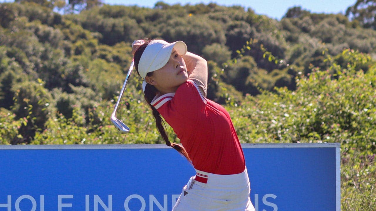 Pro golfer Jessica Bang dies at 18 after brain hemorrhage in Thailand