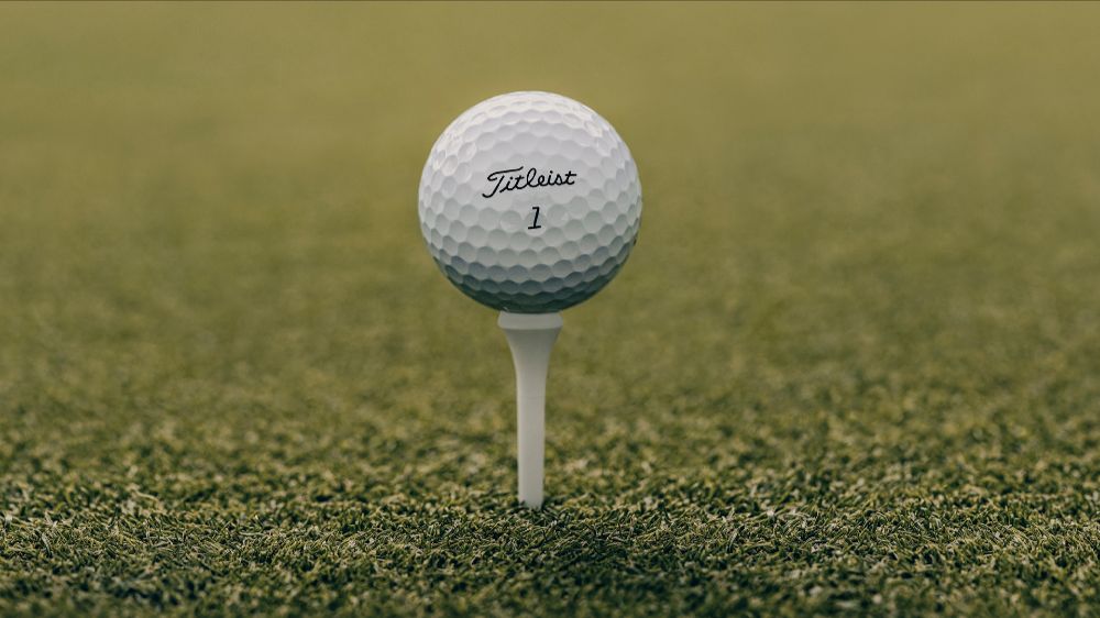 TITLEIST CELEBRATES FIVE-WIN WEEKEND - Golf Retailing